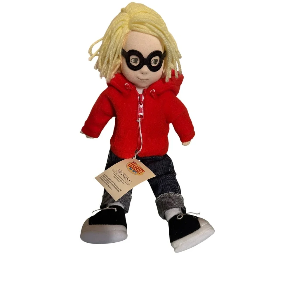 NWT Madame Alexander Harriet the Spy Plush Doll 2003 Red Hoodie Denim Jeans